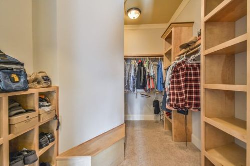 6105 Grand Marina Cir, Gainesville GA 30506-7803 exterior