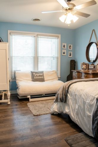 363 Huntley Rd, Bull Valley IL 60014-5362 exterior