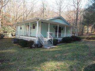 123 Hidden Vly, Lake Santeetlah, NC 28771-8958
