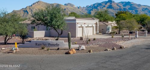 836 Los Altos Rd, Tucson, AZ 85704-4107