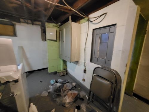 4651 48, Milwaukee WI 53220-4113 exterior