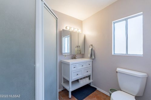 2221 2 St, Tucson AZ 85711-1058 exterior