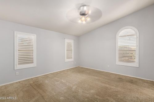 21824 44th Pl, Phoenix AZ 85050-6935 exterior