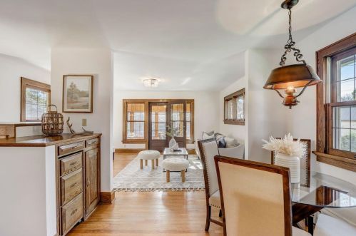 5347 Berkeley Blvd, Milwaukee WI 53217-5138 exterior