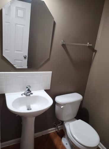 205 Macintosh Ave, Bull Valley IL 60098-7623 exterior