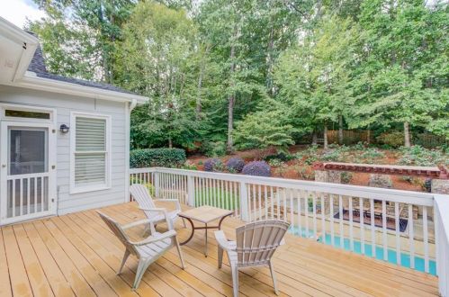 4012 Leprechan Way, Duluth GA 30097-8151 exterior