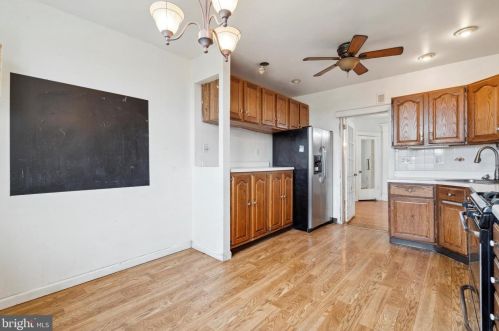 7158 Cottage St, Philadelphia PA 19124-2136 exterior