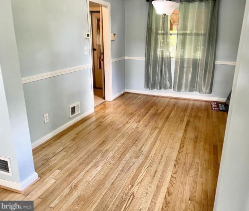 11930 Andrew Ct, Silver Spring MD 20902-1151 exterior