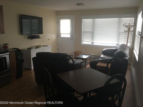 18 Inlet Dr, Point Pleasant Beach NJ  08742-2750 exterior