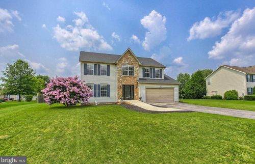 970 Hostetter Rd, Hanover, PA 17331-9040