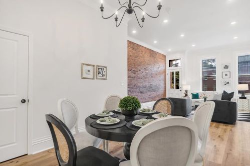 2646 Russell Blvd, Saint Louis MO 63104-2608 exterior