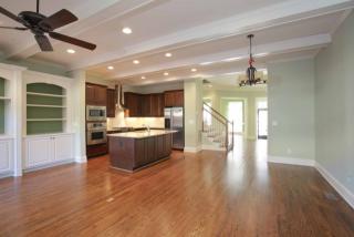 687 Lockton Pl, Atlanta GA  30342-5043 exterior