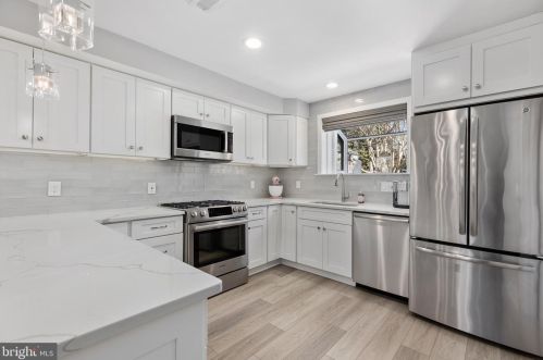 3749 Ingalls Ave, Alexandria VA  22302-1809 exterior