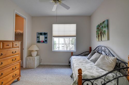 9911 Coronado Lake Dr, Boynton Beach FL 33437-5348 exterior