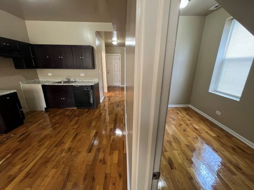 5144 Throop St, Chicago IL 60607-2534 exterior