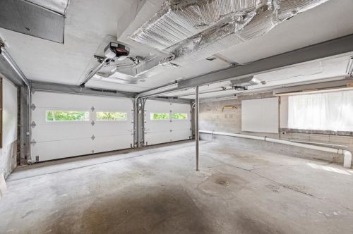 309 Highland Pne Ct, Pittsburgh PA 15237-2019 exterior