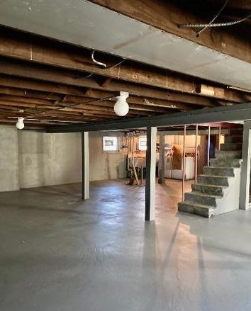 2501 12 Ave, Broadview IL 60153-1405 exterior