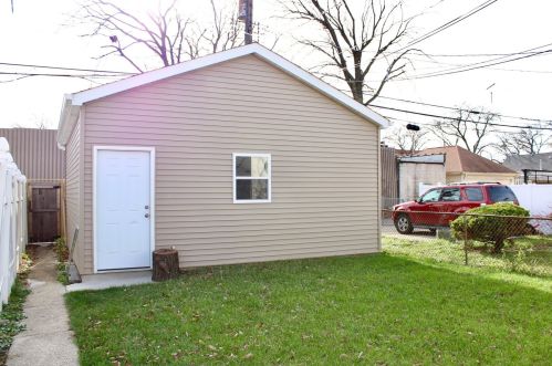 4147 Crystal St, Chicago IL 60651-2353 exterior