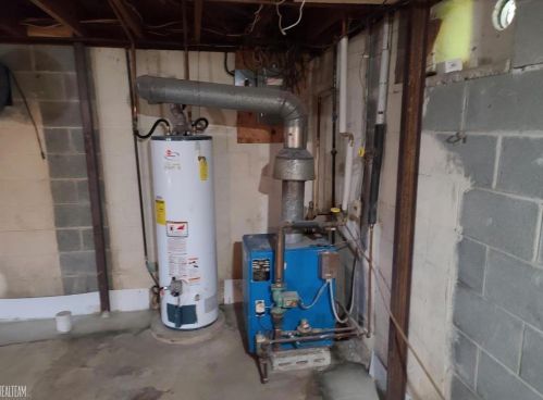 48393 Forbes St, New Baltimore MI 48047-2250 exterior