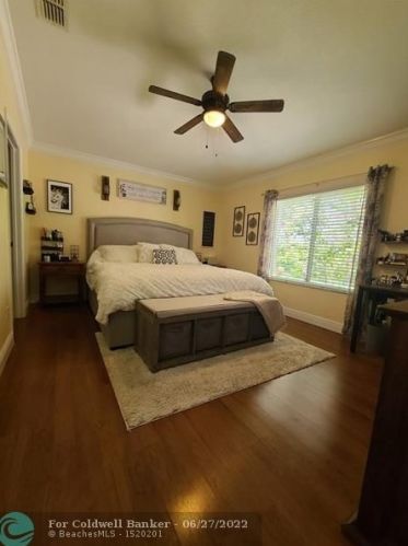 1970 Jamesport Dr, Fort Pierce FL  34953-4377 exterior