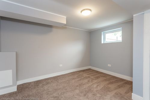 6322 Oak Park Ave, Chicago IL 60638-4018 exterior