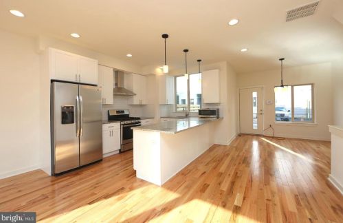 2671 Amber St, Philadelphia PA  19125-1404 exterior