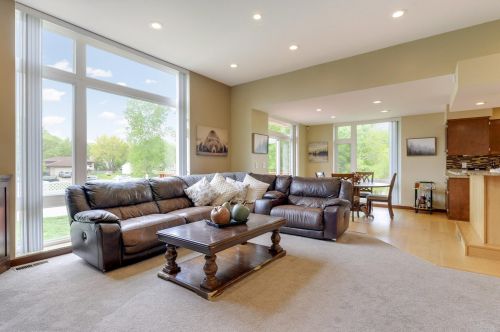 2083 Division St, Saint Paul MN  55109-4147 exterior