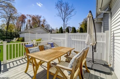 31 Niles Ave, Madison NJ  07940-2340 exterior