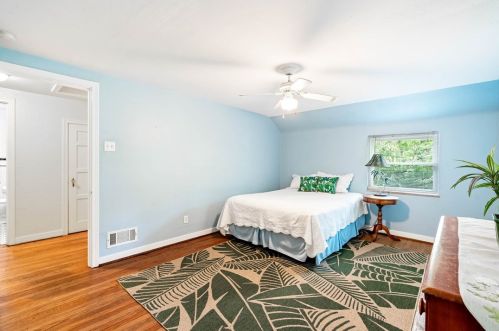 255 Cascade Rd, Pittsburgh PA 15221-4439 exterior