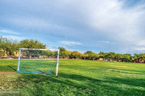 5245 Civano Blvd, Tucson AZ  85747-5744 exterior