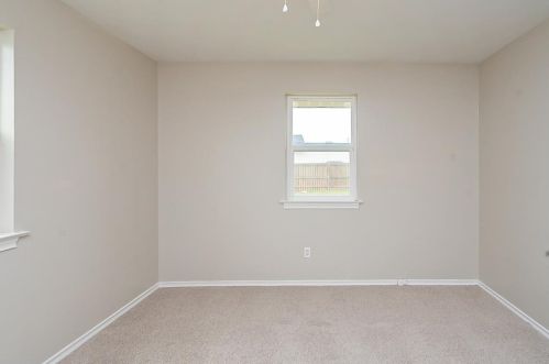 1128 Gln Park Dr, Dallas TX 75241-1926 exterior