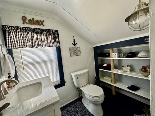 46 Mcgrath Ln, Exeter CT  06249-2608 exterior