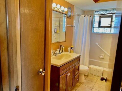 14331 Lincoln Ave, Dolton IL 60419-2341 exterior