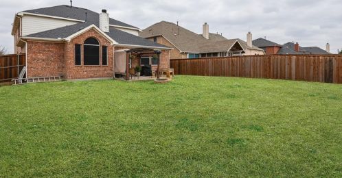 2397 Mackinac Dr, Frisco TX 75033-0405 exterior
