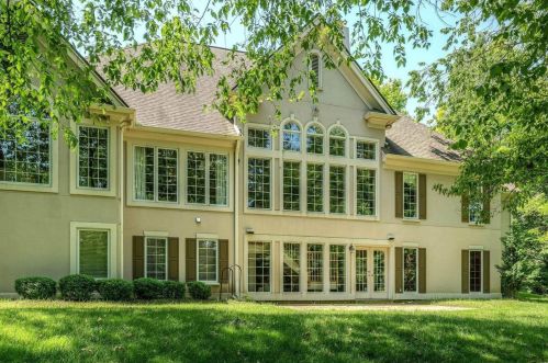 116 Ladue Woods Estates Dr, Saint Louis MO 63141-7377 exterior