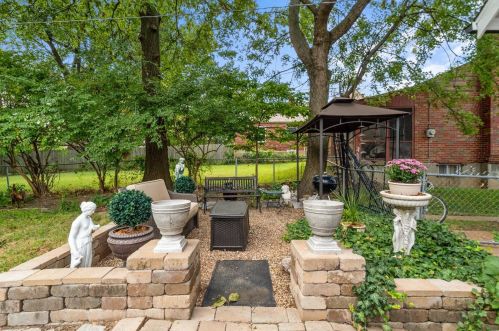 7312 Wellington Ave, Saint Louis MO 63130-1724 exterior