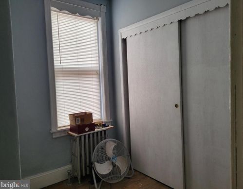 2017 17th St, Philadelphia PA 19121-2341 exterior