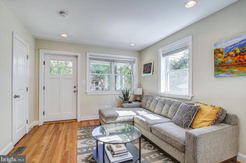 18 Underwood Pl, Washington DC  20012-2118 exterior