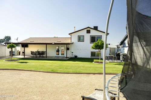 3351 76th Ave, Phoenix AZ  85033-4916 exterior