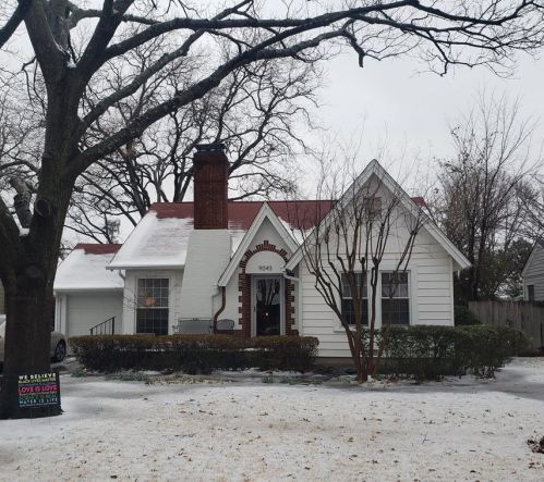 9043 Angora St, Dallas TX  75218-4020 exterior