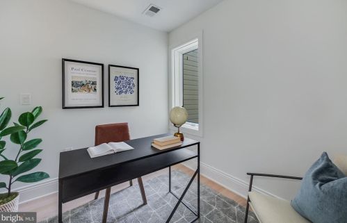 835 Longfellow St, Washington DC  20011-8205 exterior