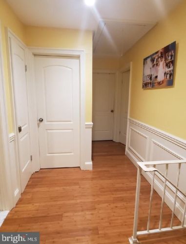 8120 Wyndam Rd, Camden NJ 08109-3221 exterior