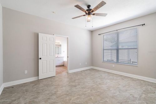 8814 Cypress Hammock Dr, Tampa FL  33614-8100 exterior