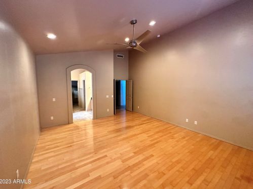 1026 Euclid Ave, Phoenix AZ  85041-8345 exterior