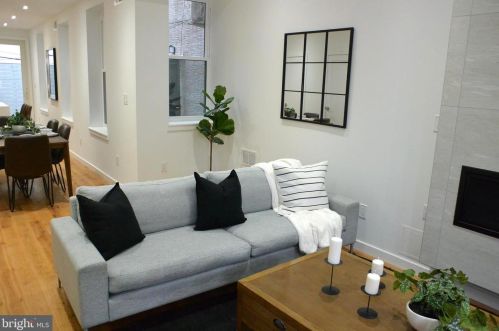 628 19 St, Philadelphia PA 19121-4120 exterior