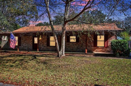 4712 Frontier Rd, Milton FL  32571-1331 exterior