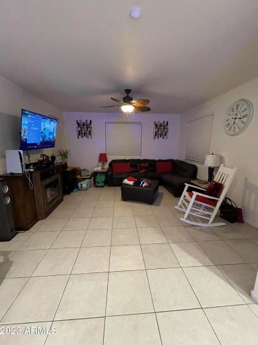 2514 73 Dr, Phoenix AZ 85043-7592 exterior