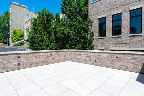 1928 Cleveland Ave, Chicago IL 60614-3749 exterior