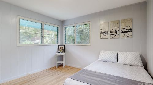 3680 Alani Dr, Honolulu HI 96822-1404 exterior