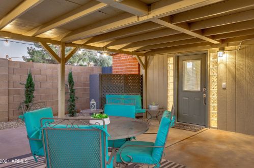 2545 9th St, Phoenix AZ 85014-5070 exterior